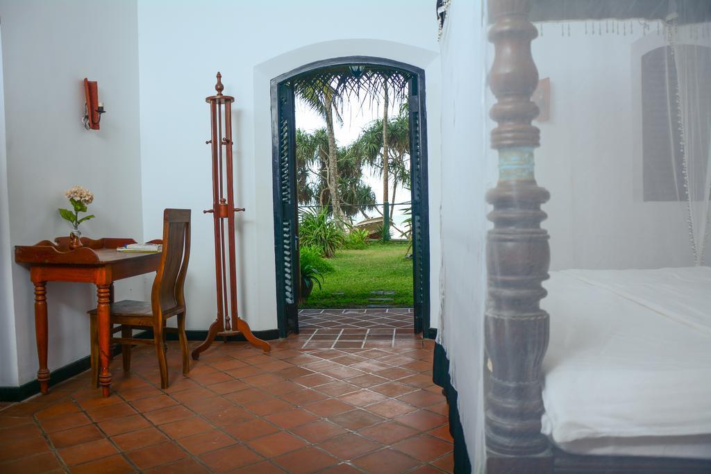 Villa Tissa Beach Resort Weligama Ngoại thất bức ảnh