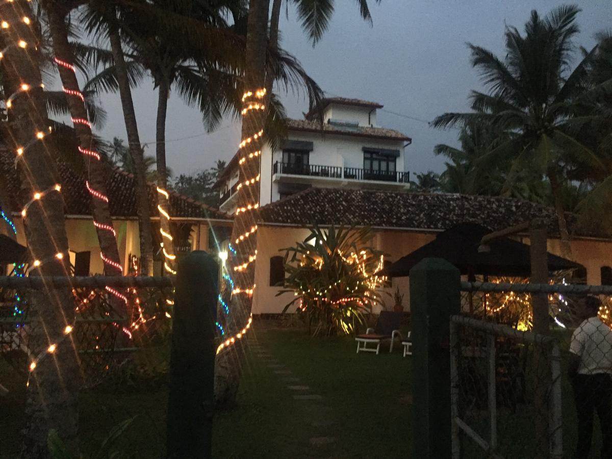 Villa Tissa Beach Resort Weligama Ngoại thất bức ảnh