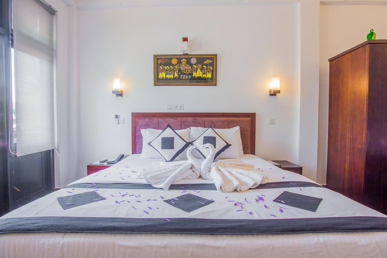 Villa Tissa Beach Resort Weligama Ngoại thất bức ảnh